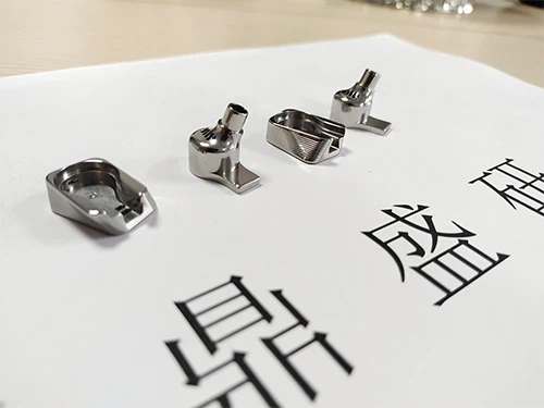 Titanium Alloy Earphones Titanium Alloy Earphones